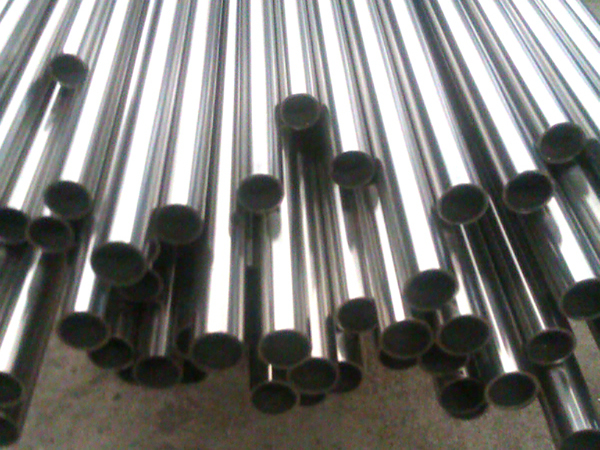 Tube for heat exchanger